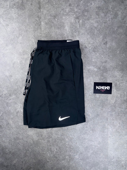 White Nike Miler & Black 7inch Flex Stride shorts